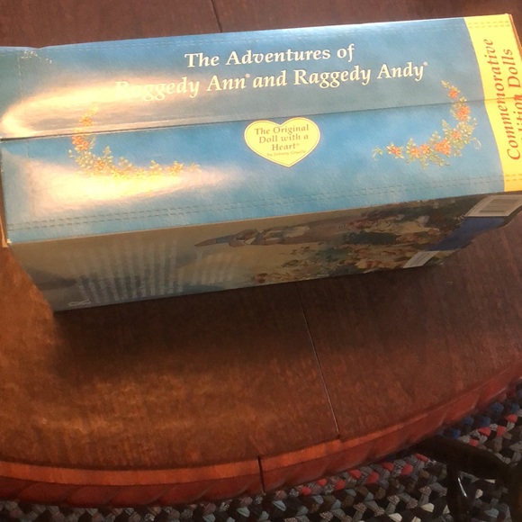 RAGGEDY ANN & ANDY 80th anniversary - Picture 5 of 7